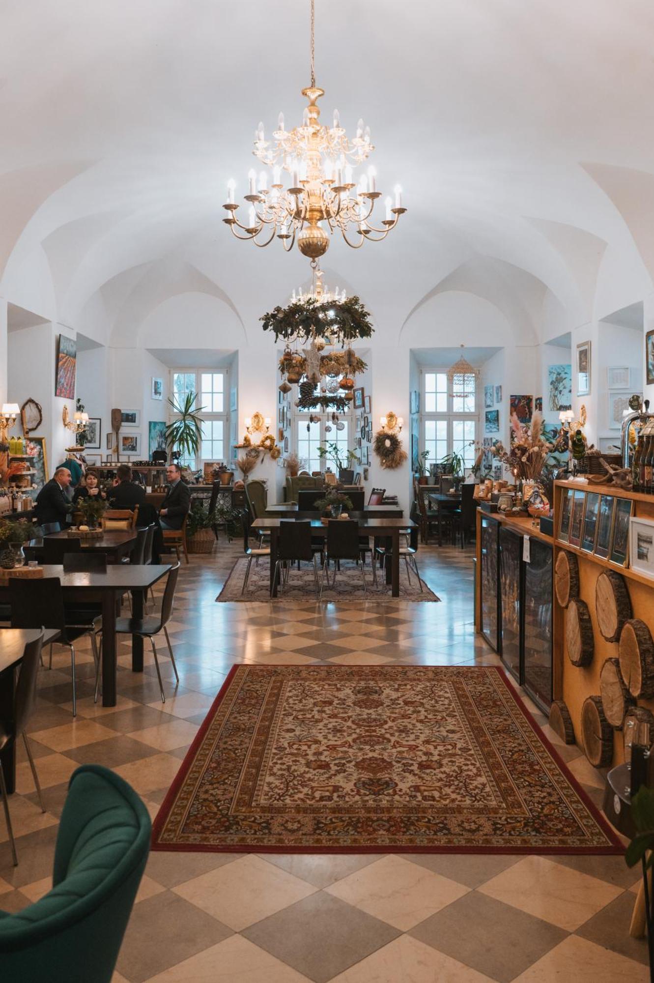 Pokoje Goscinne Domu Pielgrzyma W Supraslu Exterior photo